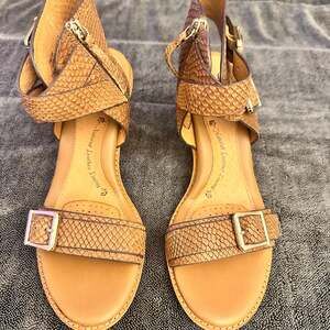 Söfft Marlyn Sandals - Cognac - Size 7.5